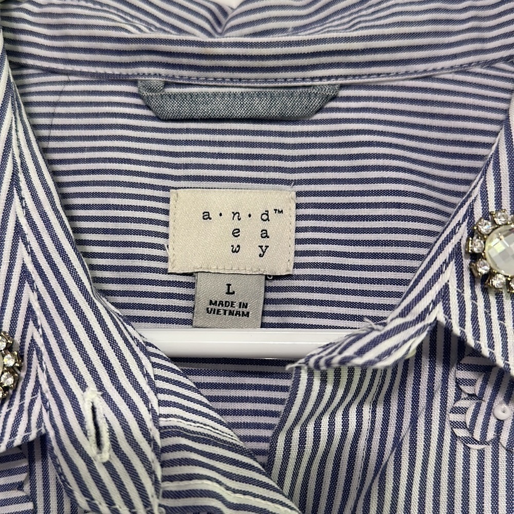 Target button down shirt - Picture 2 of 5
